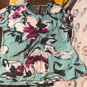 Beautiful flower scrub top
